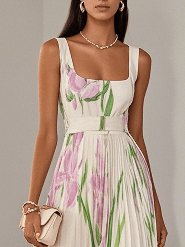 Maxi dress with pleated design and floral pattern sleeveless square neckline
